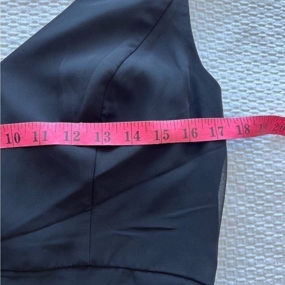 Social Bridesmaids Sleeveless Tie Back NWT Chiffon Trumpet Gown size 12 - Picture 12 of 16